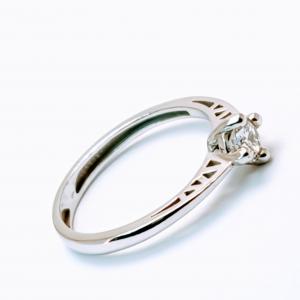 Zásnubní prsten 74